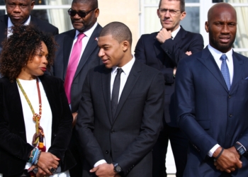 Benoît Assou-Ekotto a égratigné Kylian Mbappé