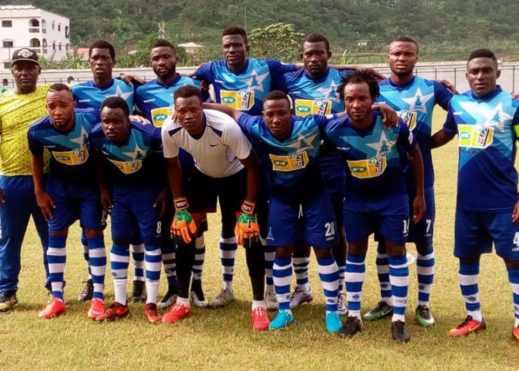 Elite One: New Stars commence à submerger