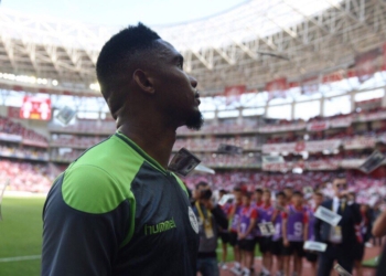 Un accueil sans aucune classe pour Samuel Eto&rsquo;o de retour à Antalya
