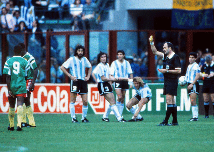 Italie 1990 – Maradona : « grâce à moi, le public de Milan a arrêté d’être raciste »