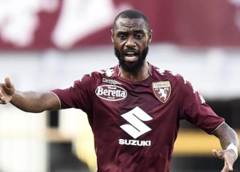 Nkoulou, Ministre de la défense