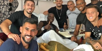 FC Porto : Aboubakar est reconforté par ses coéquipiers