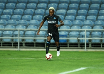 Faux permis de conduire : Clinton Njié risque cinq ans de prison