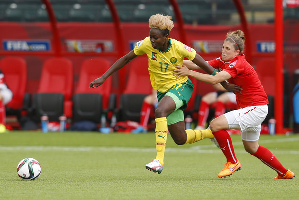 Gaëlle Enganamouit va former les jeunes footballeuses