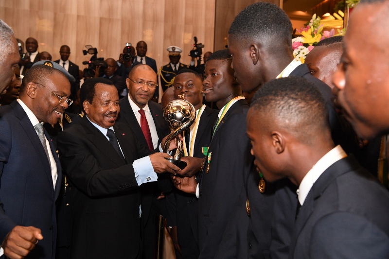 Lions U17 : Les joueurs disent n&rsquo;avoir touché aucune prime, les autorités jurent que si