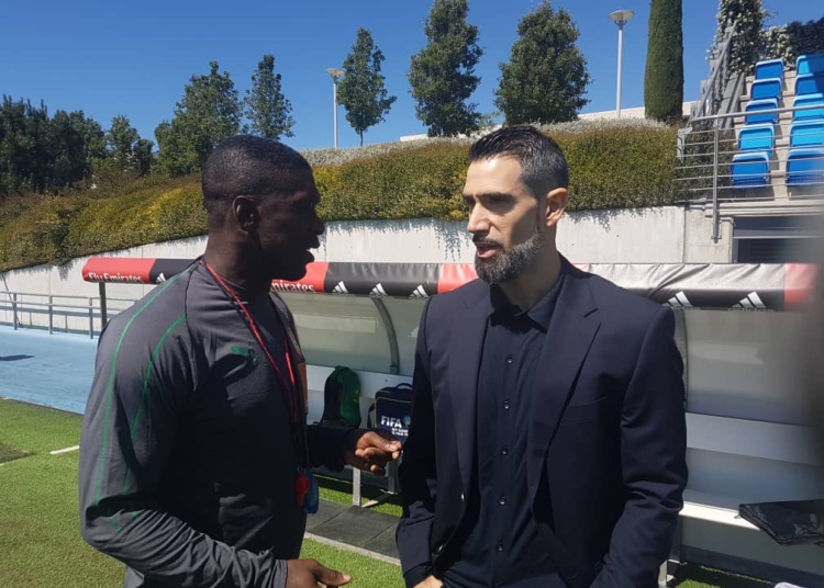 Fernando Sanz, le directeur général de Laliga espagnole, est passé dans la tanière