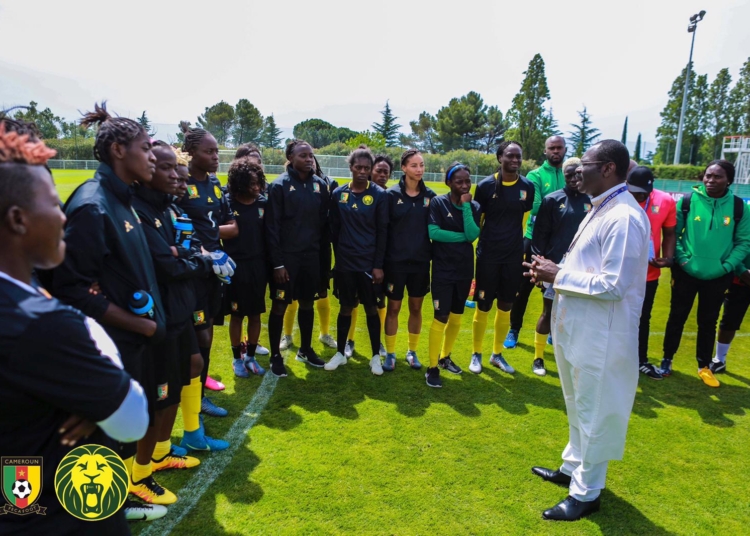 Canada – Cameroun : Kombi Mouelle encourage les Lionnes au nom du gouvernement camerounais