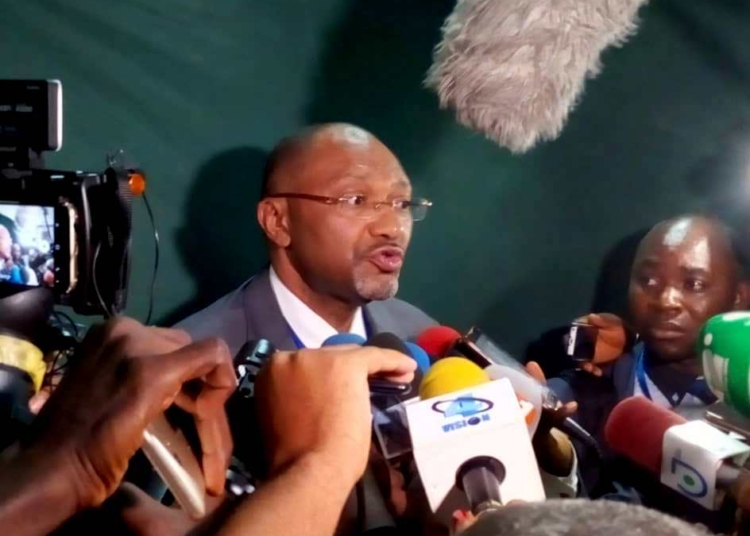 Mbombo Njoya, le président de la Fécafoot, veut gagner du temps