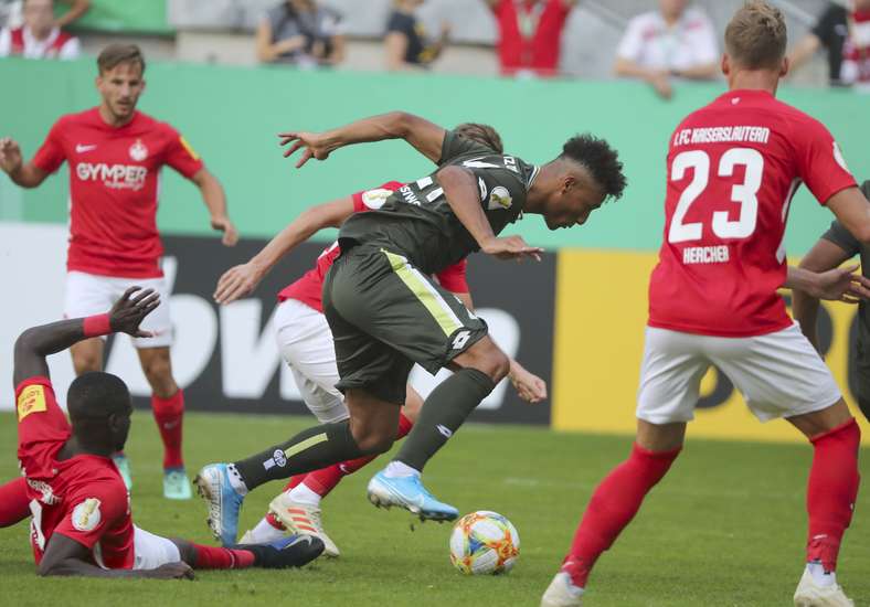 BundesLiga, Kundé Malong : une défaite pour commencer