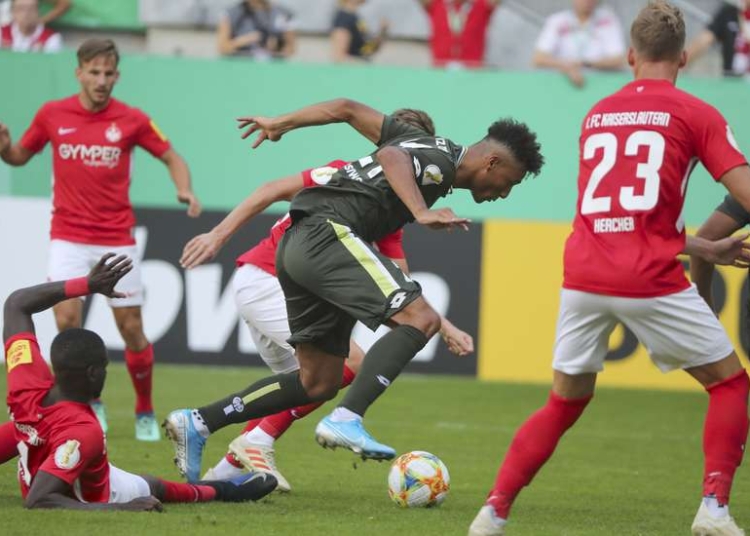 BundesLiga, Kundé Malong : une défaite pour commencer