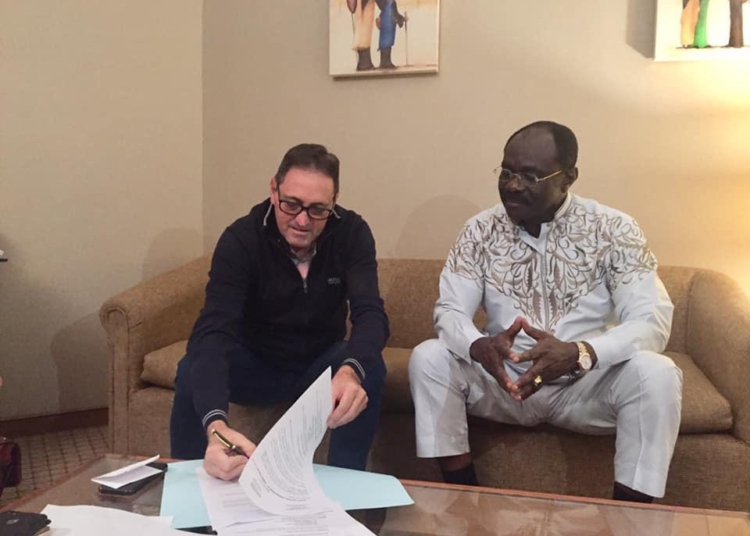 Lions Indomptables : signature en catimini du contrat de Toni Conçeiçao