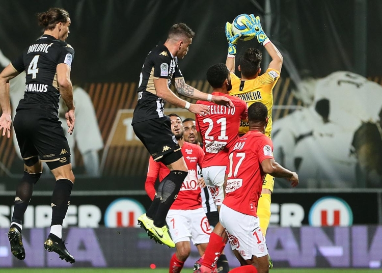 France : Brest et Castelletto défont Bahoken et Angers