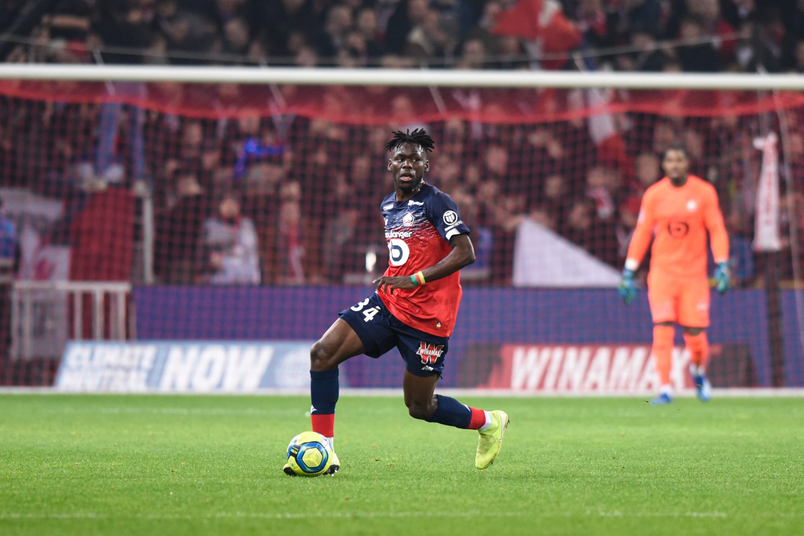 France : Premier match et première titularisation pour Junior Onana