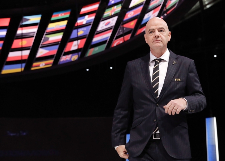 FIFA : Gianni Infantino ne sait pas quand le football reprendra