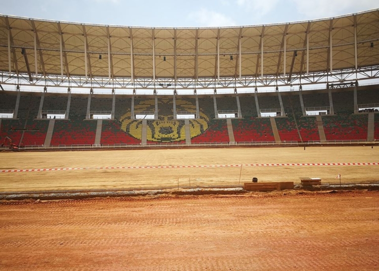 Stade Paul Biya : les travaux se poursuivent malgré le confinement