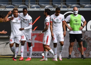 Bundesliga : Pierre Kunde Malong marque encore et dédie son but à l&rsquo;américain Georges Floyd