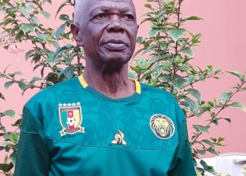 Paul Nlend, premier capitaine de l&rsquo;équipe nationale sous la dénomination Lions Indomptables, a fêté ses 70 ans