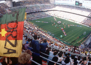 Diego Maradona après la défaite contre le Cameroun en 1990 : « Il n’y a rien à redire, aucune excuse. Si le Cameroun a gagné, c’est parce que c’était la meilleure équipe. »