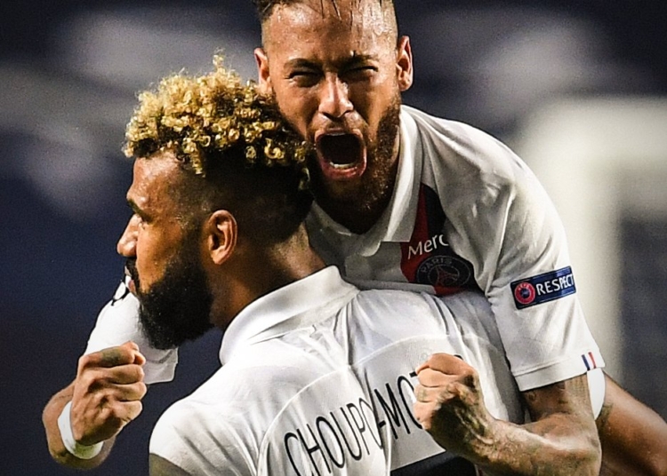 PSG : Ander Herrera rend hommage à Choupo-Moting