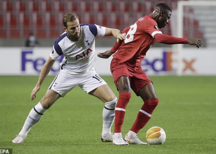 Martin Hongla et Antwerp surprennent Tottenham