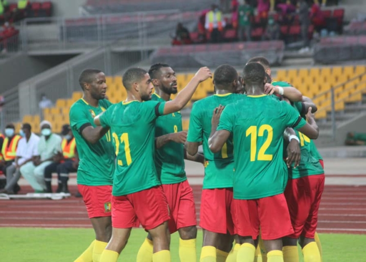Lions Indomptables : Clinton Njié pour le quatrième