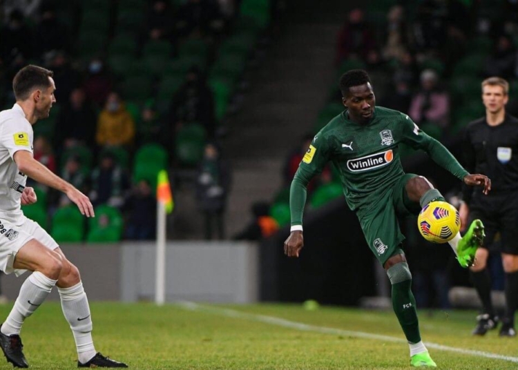 Russie : pas de chance pour Oyongo Bitolo qui se blesse lors de ses premières minutes de jeu avec Krasnodar