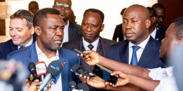 CAN 2021 : le secrétaire général de la CAF annoncé au Cameroun