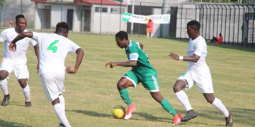 Championnats professionnels : les clubs posent leurs conditions