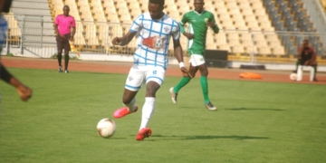 Elite one : Tonnerre foudroie YOSA, Apejes renverse Coton