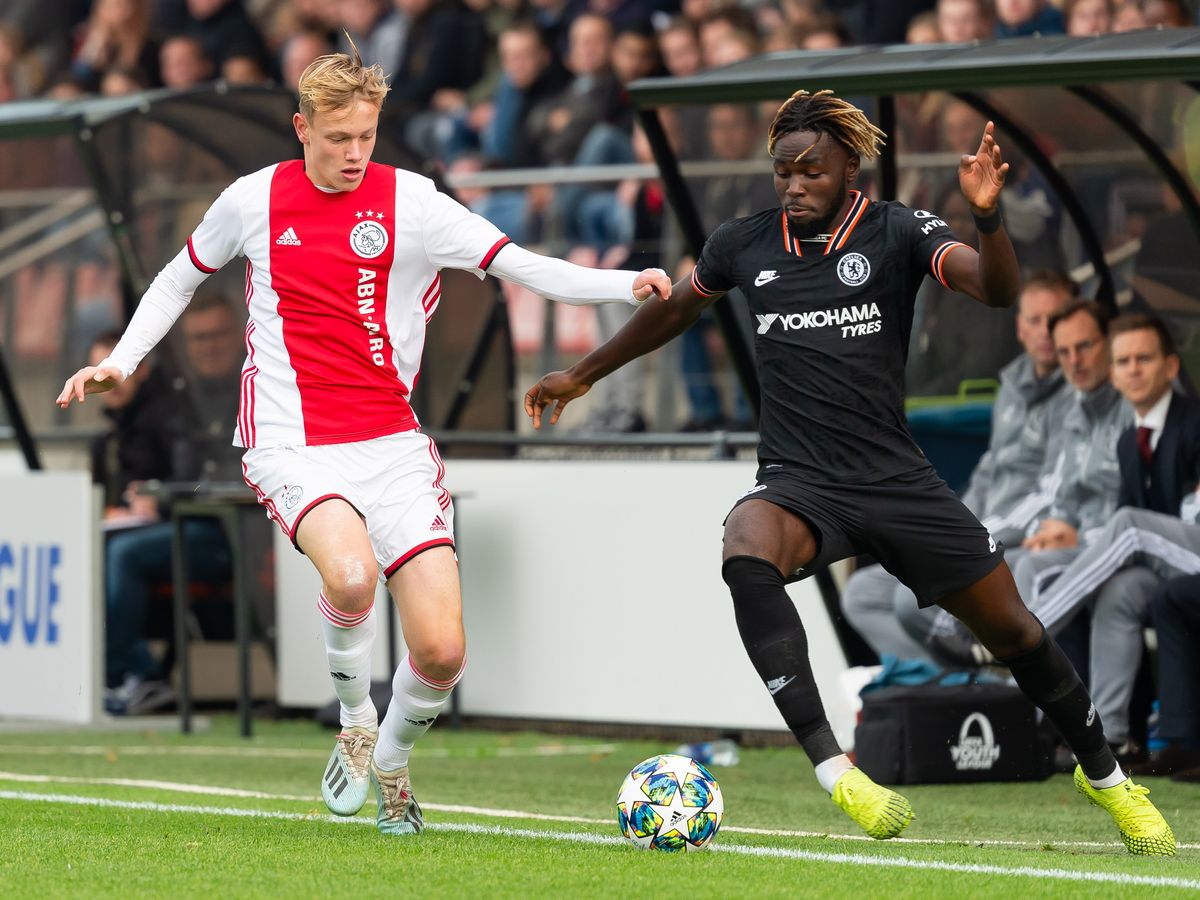 Premier League : ce crack camerounais refuse de rester à Chelsea