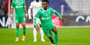 Ligue 1 : l’AS Saint-Etienne veut blinder Yvan Neyou