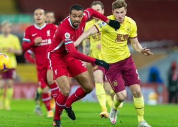 Premier League : Joël Matip et Liverpool enchaînent