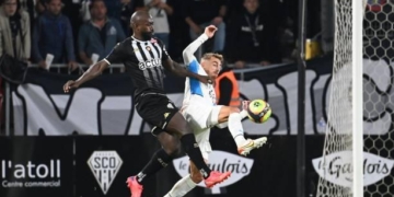 Ligue 1 : Stéphane Bahoken délivre Angers