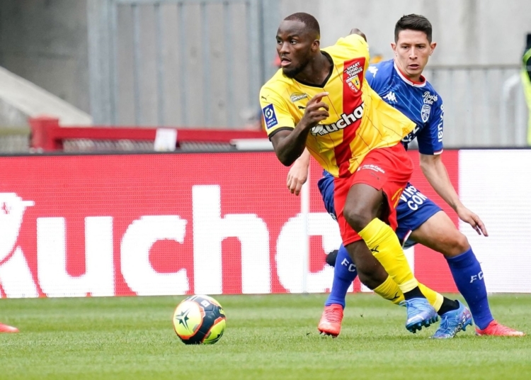 Ligue 1 : Ganago au ralenti, Lens coule