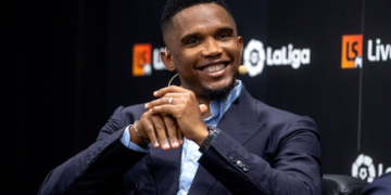 Match Eto’o – Mbombo Njoya : Njoya sourit à son carton rouge, mais engrange des votes