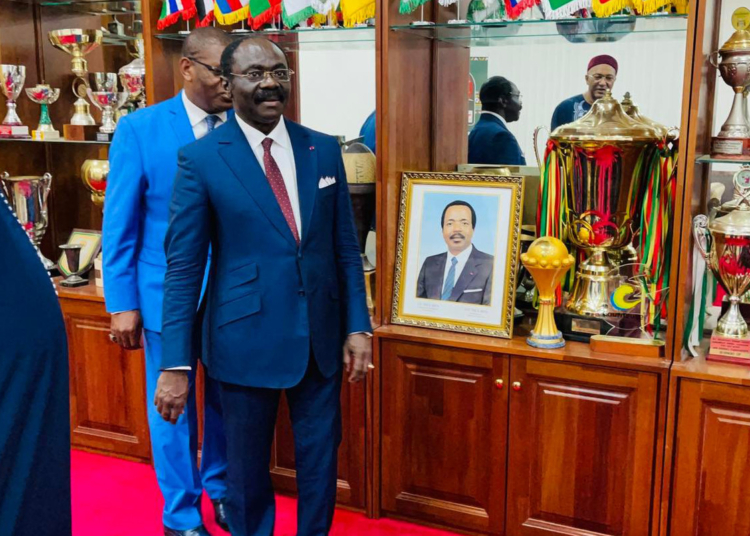 Le ministre des Sports félicite Samuel Eto’o Fils