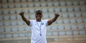 CAN 2021 : Augustine Eguavoen, le sélectionneur du Nigéria, analyse la sélection de Tunisie