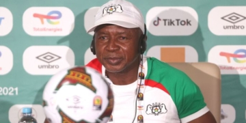 Kamou Malo, sélectionneur du Burkina Faso, n&rsquo;a « peur de personne à ce niveau de la compétition »