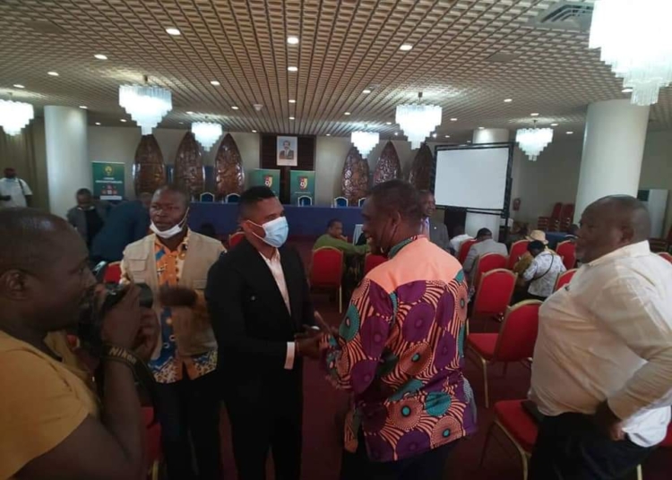 Fecafoot : vers une réconciliation générale dans le football camerounais ?