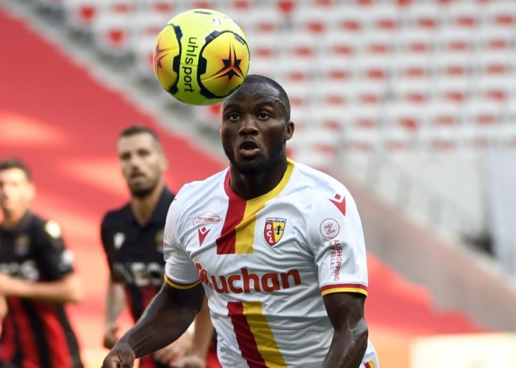 Ligue 1 : Ganago titulaire, Billong cire le banc