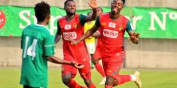 MTN Elite One : Canon sur orbite, Apejes au ralenti, Panthère dans le rouge