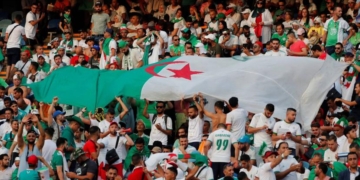 ALG – CAM : des milliers d’Algériens s’accaparent déjà les tickets