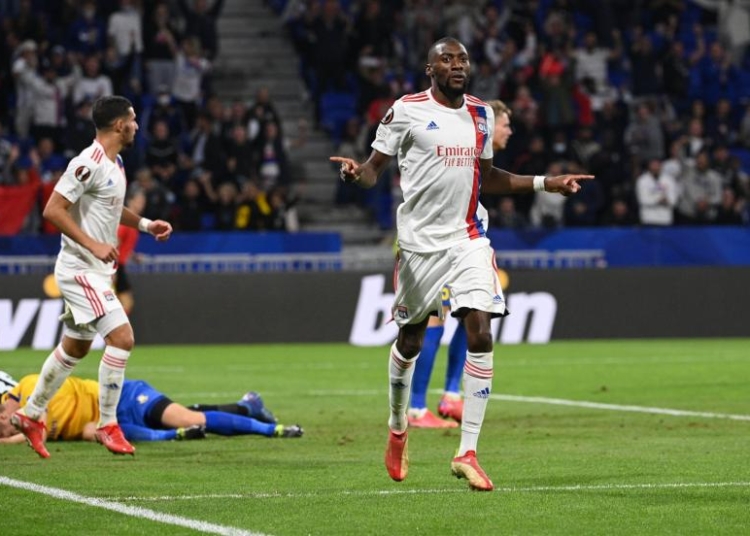 Ligue 1 : Toko offre à Lyon le droit de croire à l’Europe