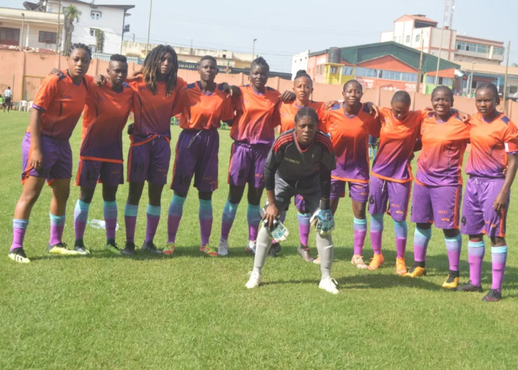Guinness Super League : invaincu, AS Awa enfonce Renaissance