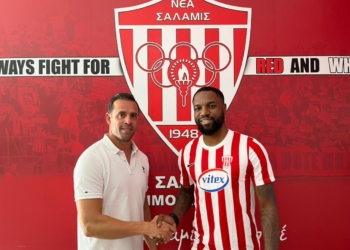 Mercato : Georges Mandjeck rejoint Nea Salamina (officiel)
