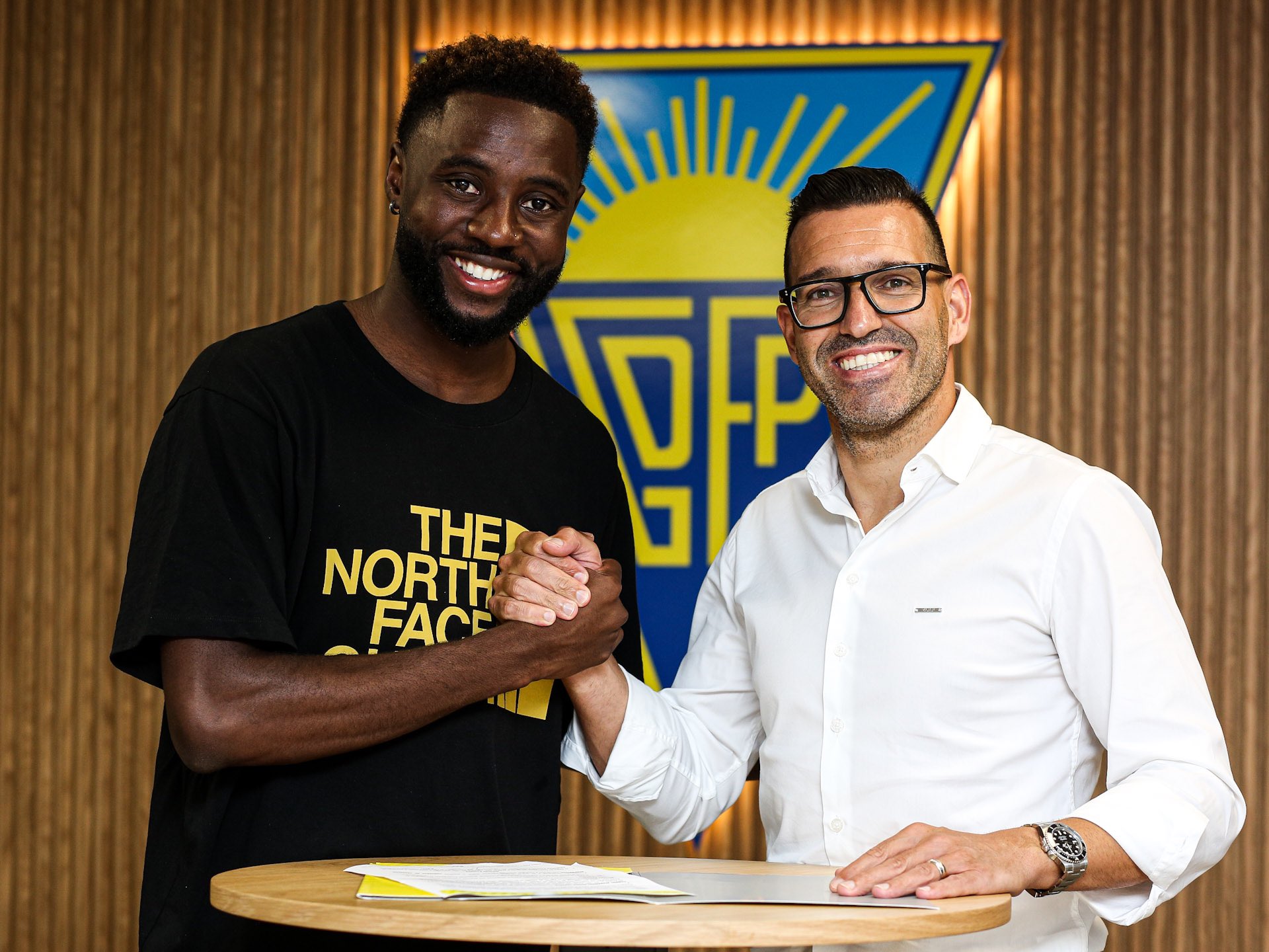 Transfert : James Lea Siliki signe au Portugal