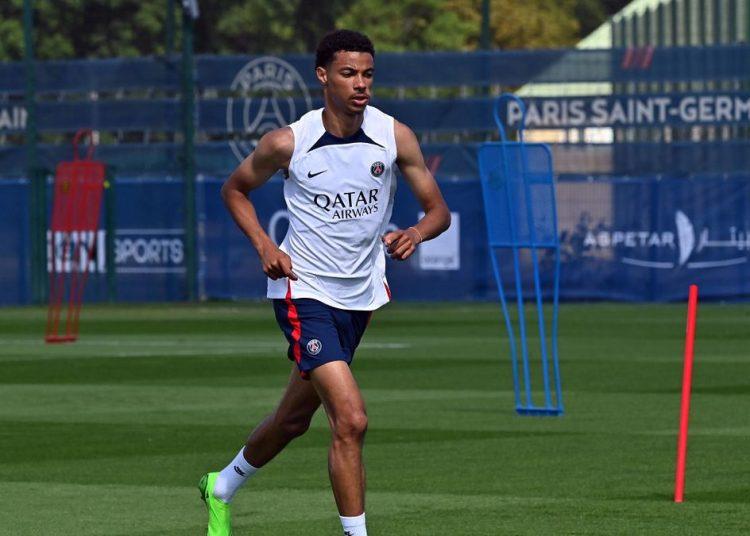 PSG : Hugo Ekitike déjà frustré ?