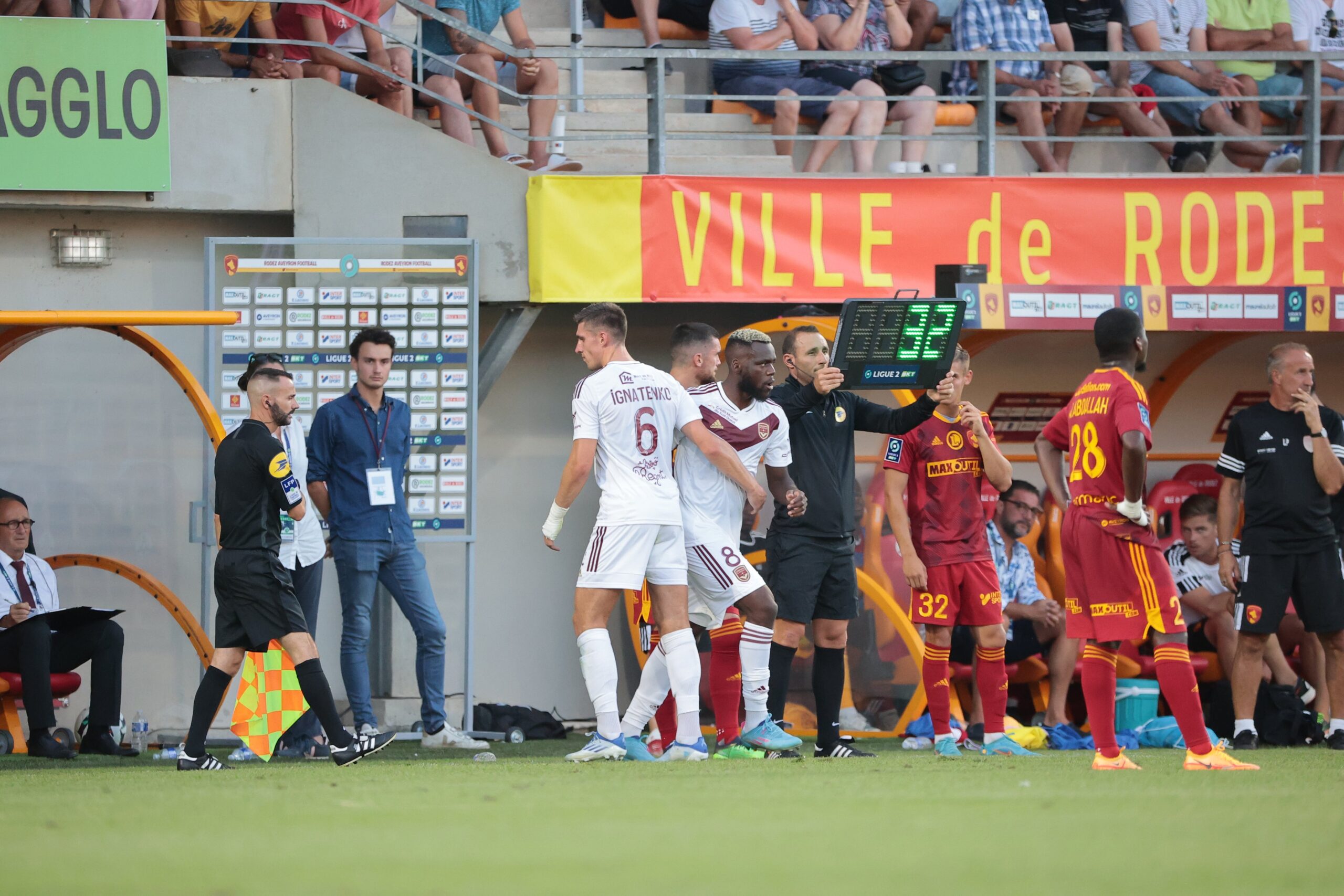 Ligue 2 : Jean Onana et Bordeaux brillent à Rodez