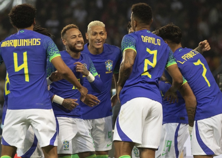 Le Brésil bat la Tunisie dans son dernier match amical avant la coupe du monde