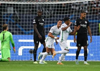 Ndicka et Ebimbé coulent avec Eintracht Francfort